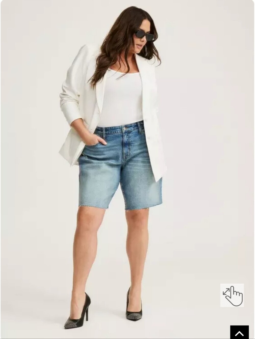 Torrid Soho Studio Refined Crepe Blazer 1X White Pristine 2 ButtonArmpit 23"L
